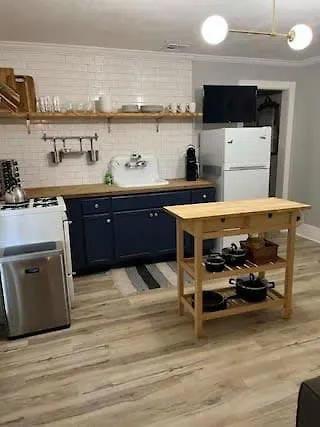 Clinton Townhouse Villa